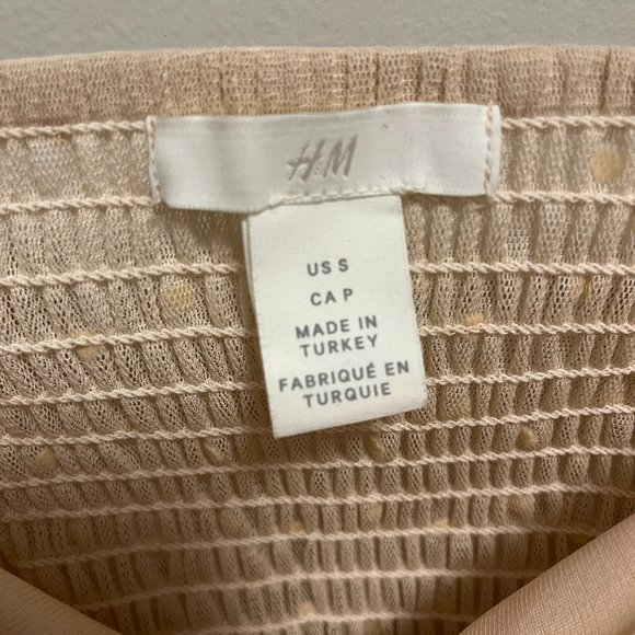 NWOT Puff-sleeved Mesh Top - Picture 5 of 5